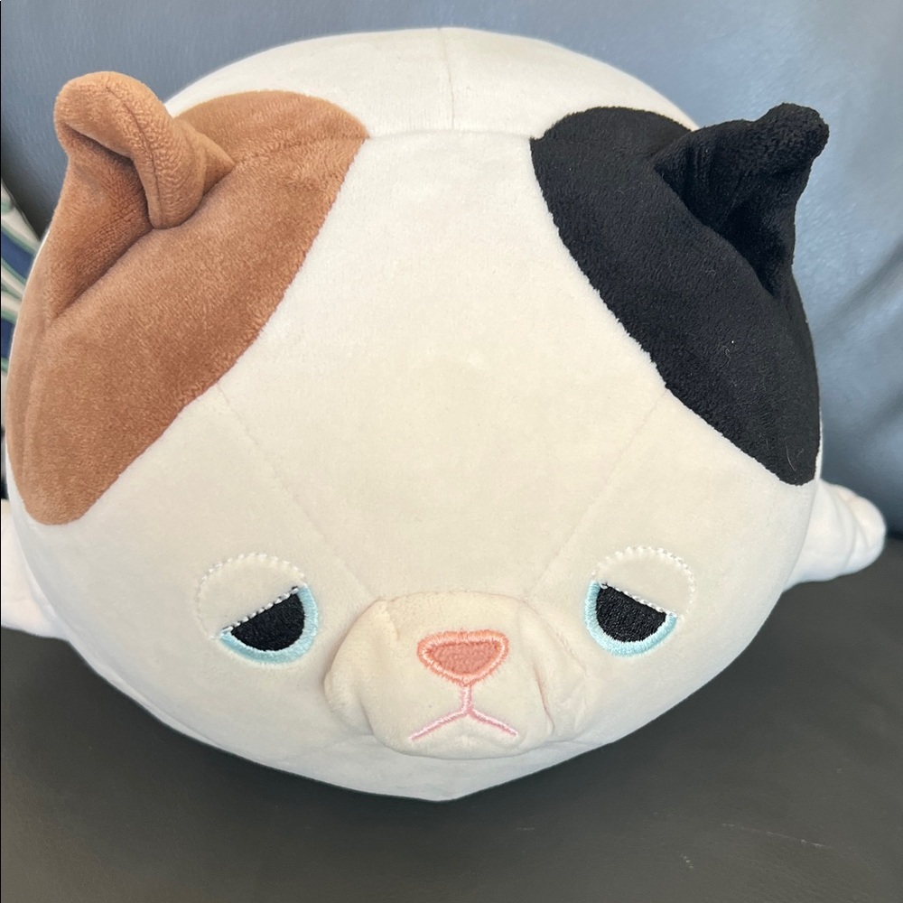 Liv Heart Cat Plush Pillow